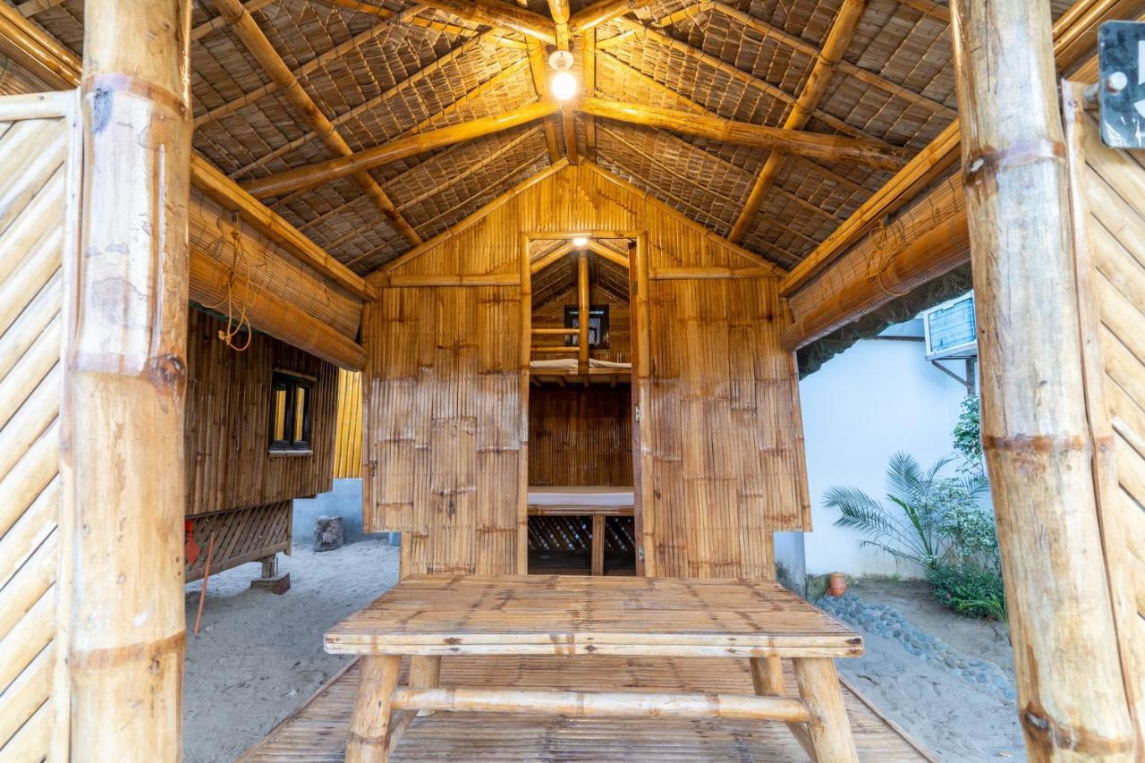 Bamboo Paraiso Resort At Bolo Beach Alaminos Buitenkant foto